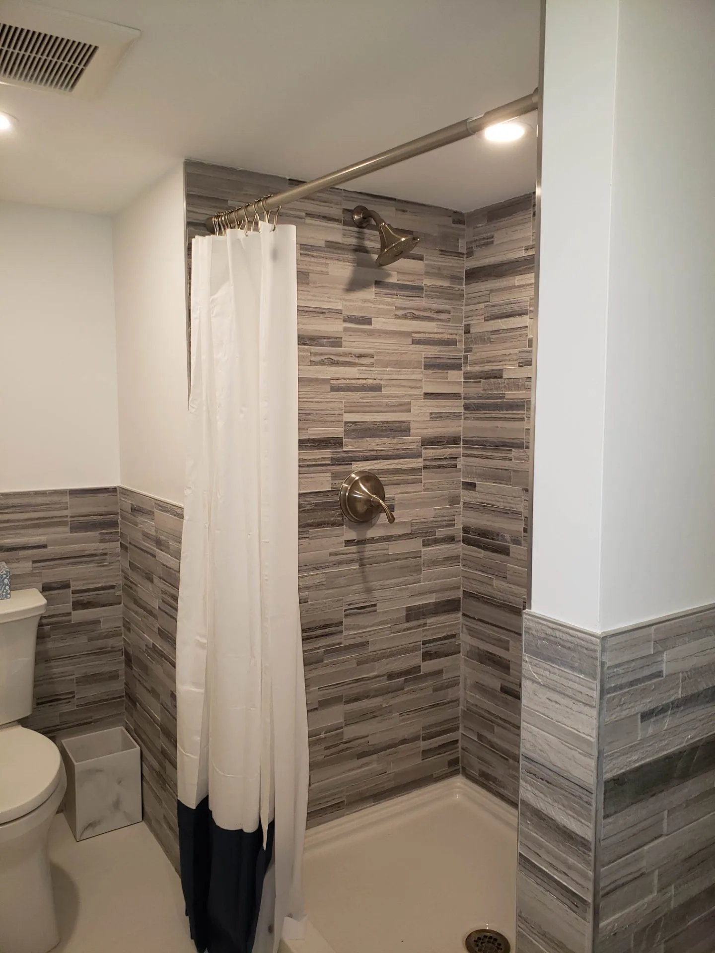 Remodeling project completed by KBS Kitchens, photo 7 of 10 from this project